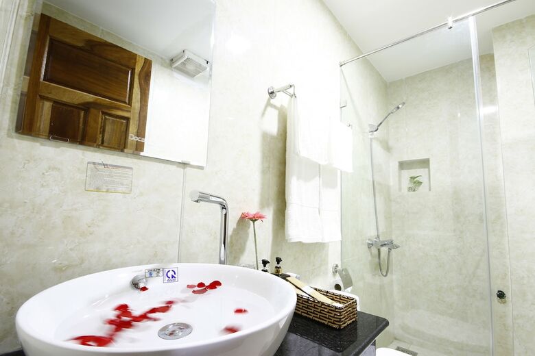 Lis Hotel