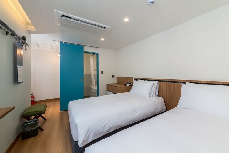First Stay Hotel Tawny Owl