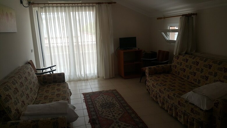 Hotel Cicek Otel & Apartments
