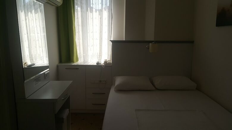 Hotel Cicek Otel & Apartments