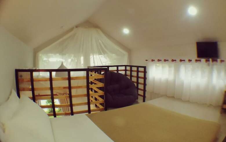 Hotel Baan Rom Lom Yen