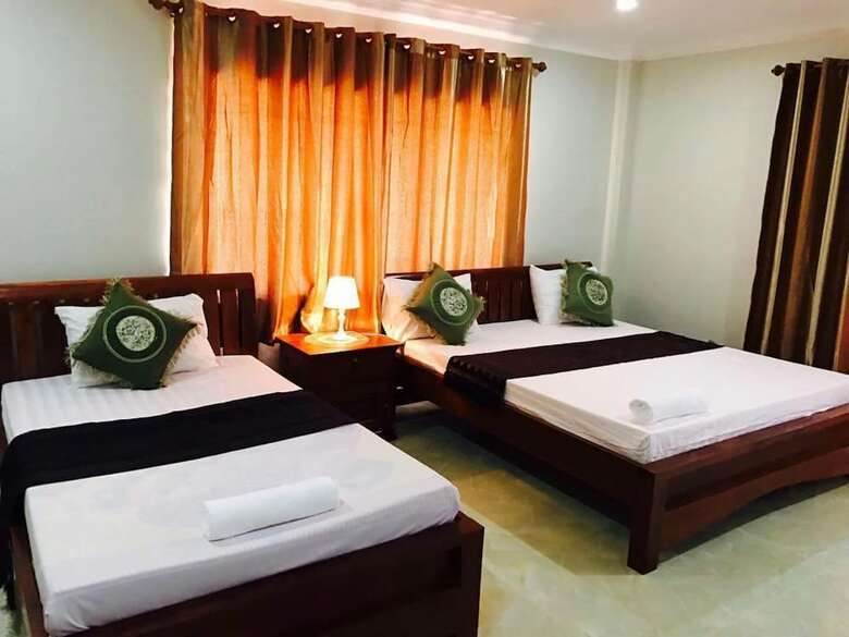 Hostal Blue Diamond Guest House