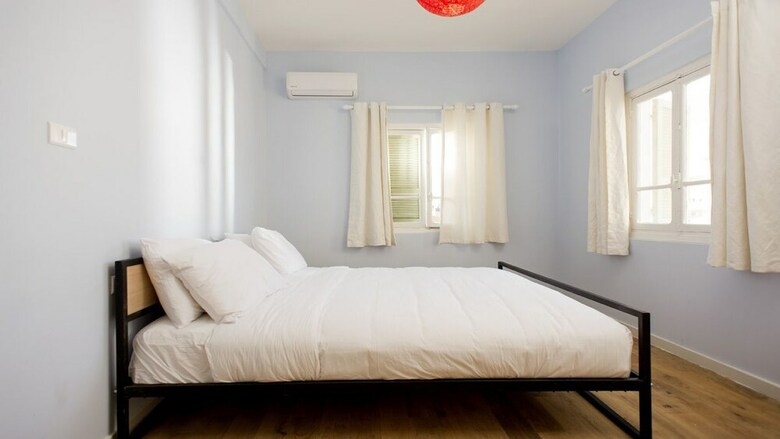 The Grand Meshmosh Hotel