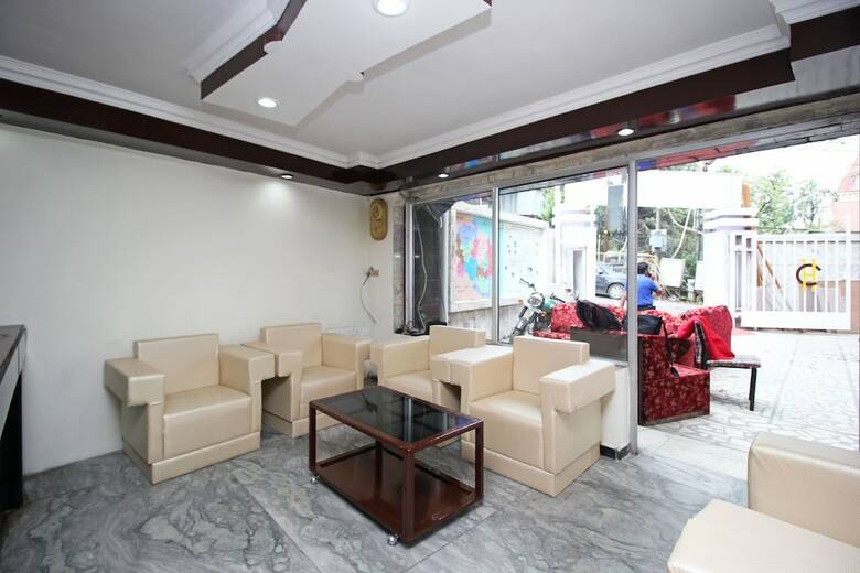Oyo 5922 Hotel Charlene