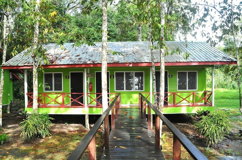 Sukau Greenview Bed & Breakfast - Hostel