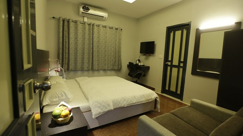 Hotel Grace Residency