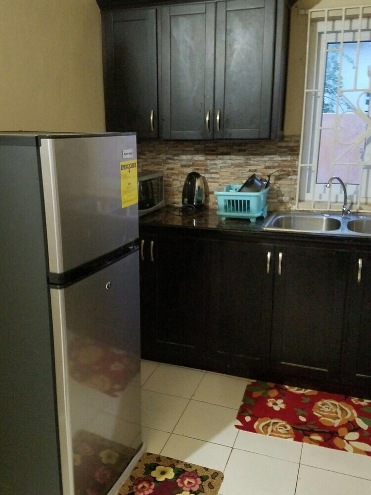 Kardel Vacation Apartments