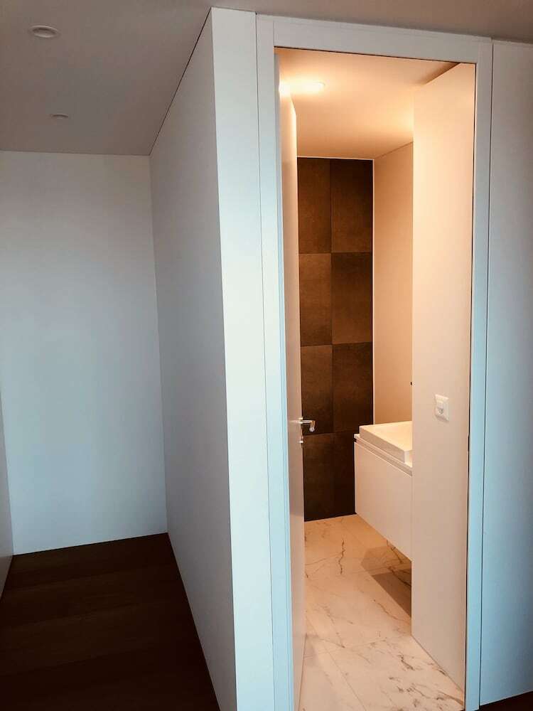 Park Tower City View Apartments