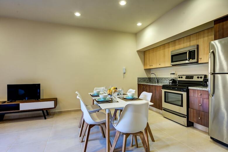 Apartamentos Honey 2 Brm Sleeps 4 Balcony