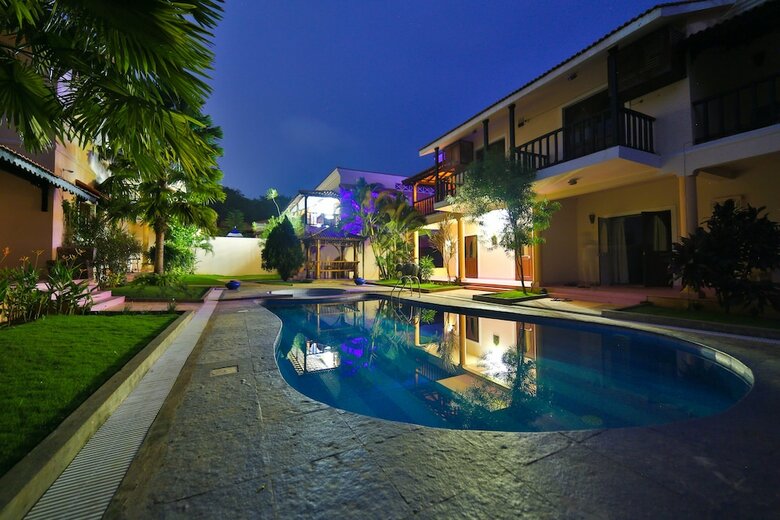 Hotel Amour Resort