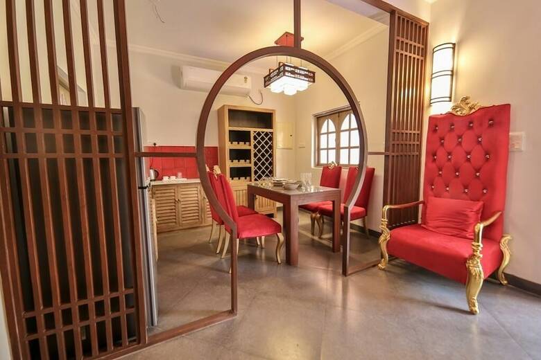 Hotel Amour Resort