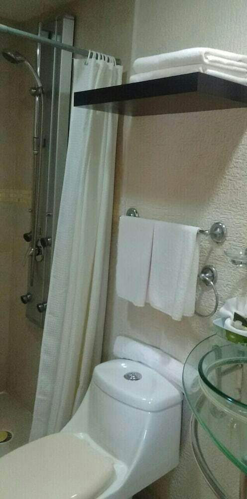 Hotel Madero Suites