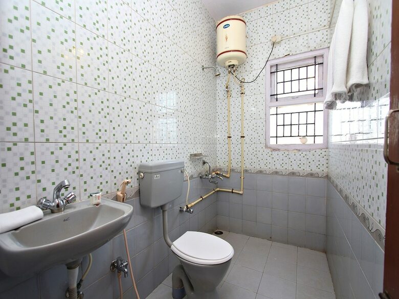 Hotel Oyo 8855 Orchid Inn