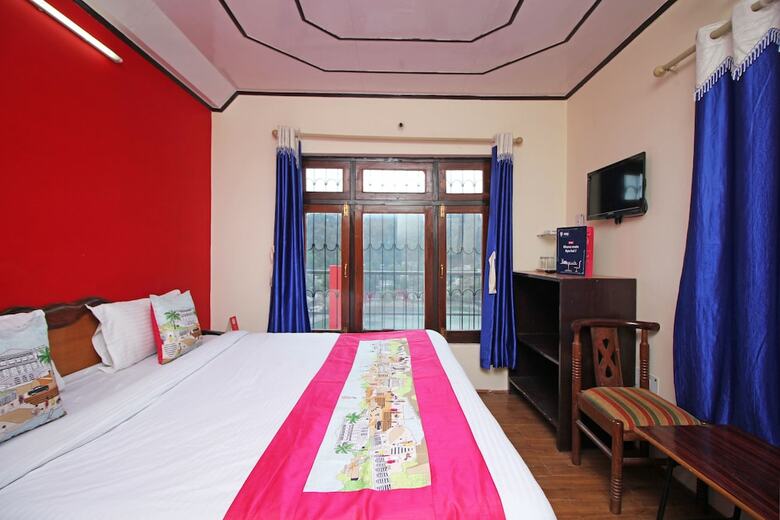 Hotel Oyo 8878 Chinar Lake View