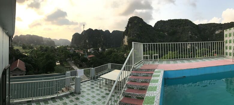 Hotel Limestone View Homestay