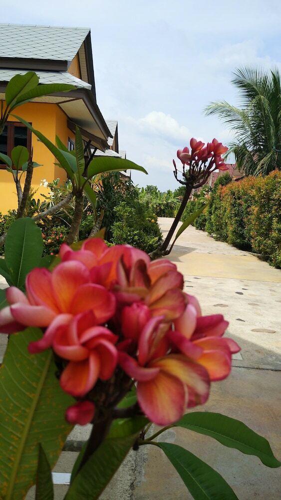 Hotel Baan Mek Lom