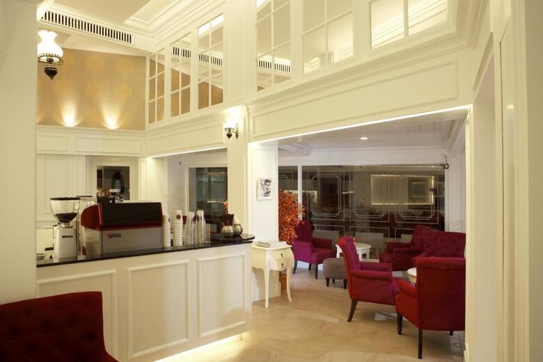 Hotel Violet Tower At Khaosan Palace