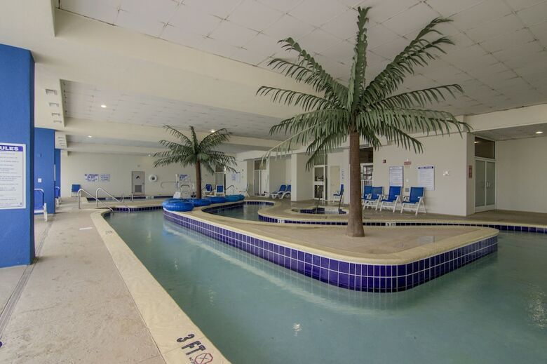 Sandy Beach Resort- Palmetto Tower