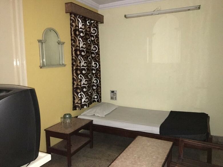 Hotel Bhavani Lodge