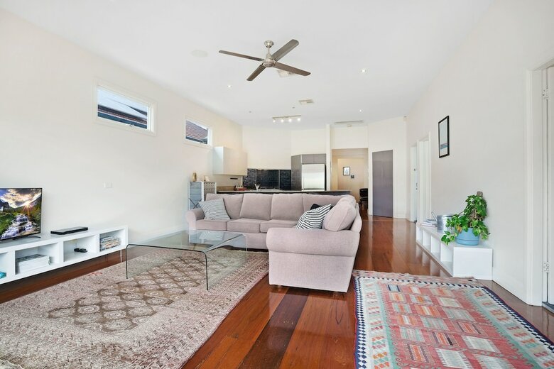 Newcastle Executive Homes - Cooks Hill Cottage