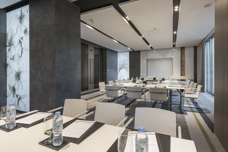 Hotel Al Bandar Arjaan By Rotana