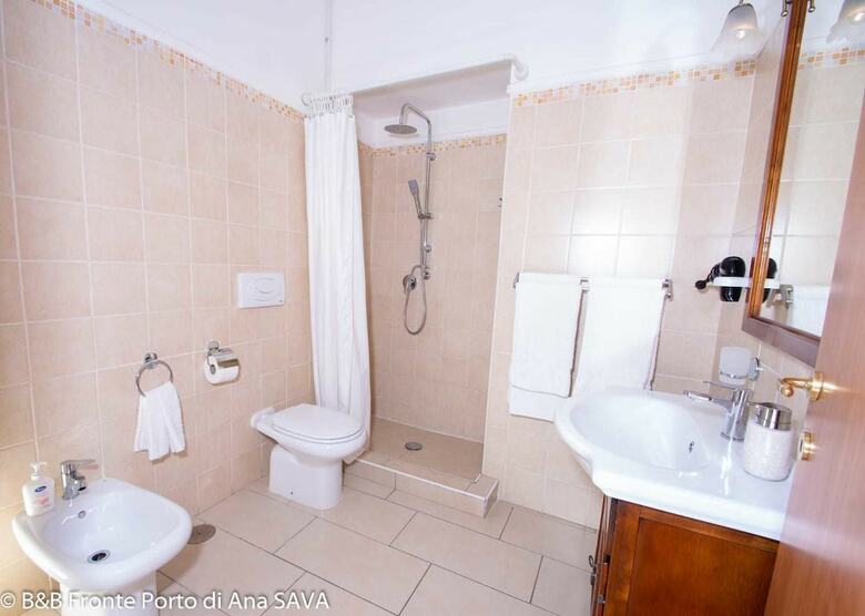Bed & Breakfast Port View Guest House