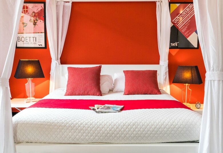 Hotel Snob Luxury Suite