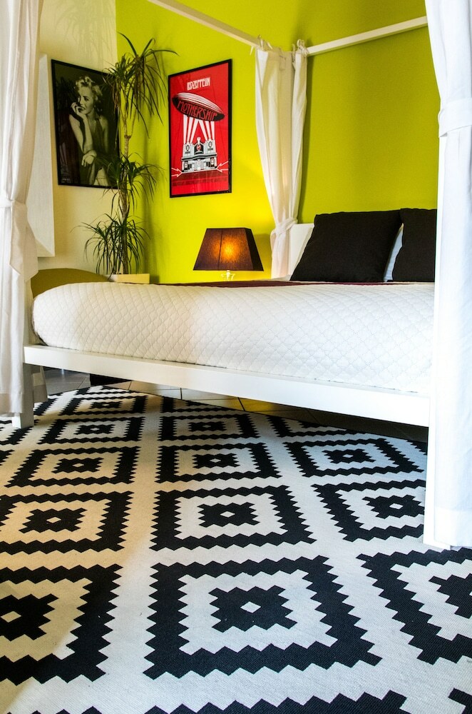 Hotel Snob Luxury Suite