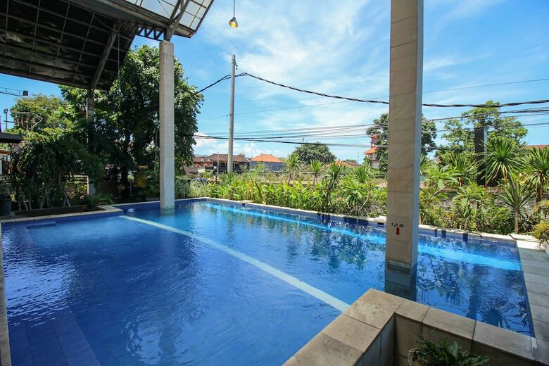 Hotel Airy Legian 191 Kuta Bali