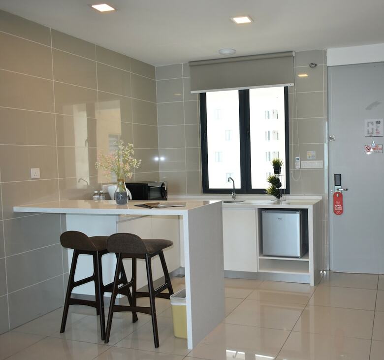 D'wharf Hotel & Serviced Residence