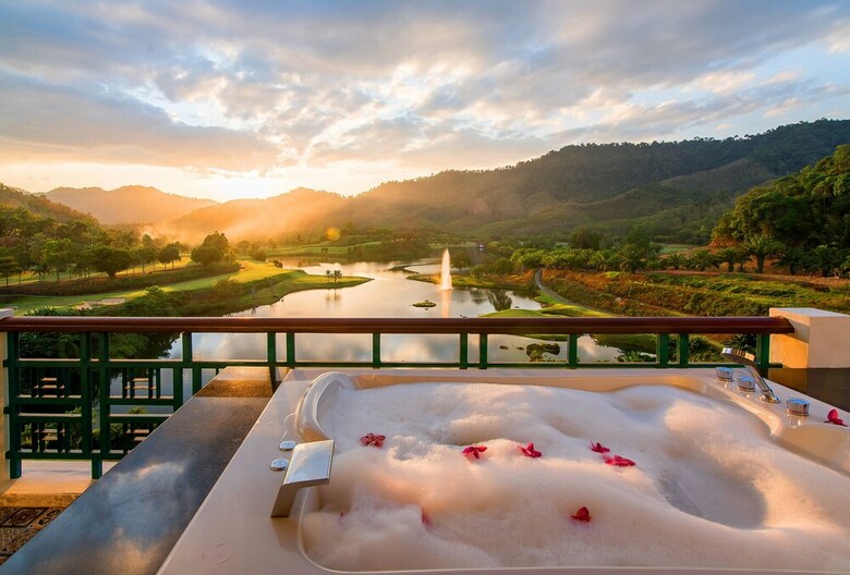 Hotel Katathong Golf Resort & Spa