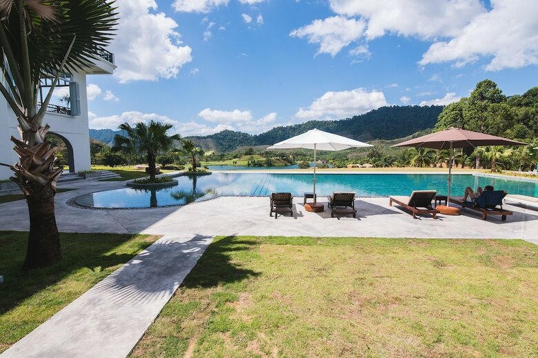 Hotel Katathong Golf Resort & Spa