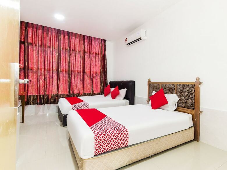 Oyo 414  Adiff Palace Hotel