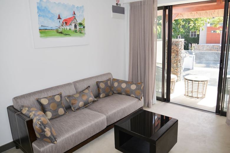 Hotel Toparadis Guest House