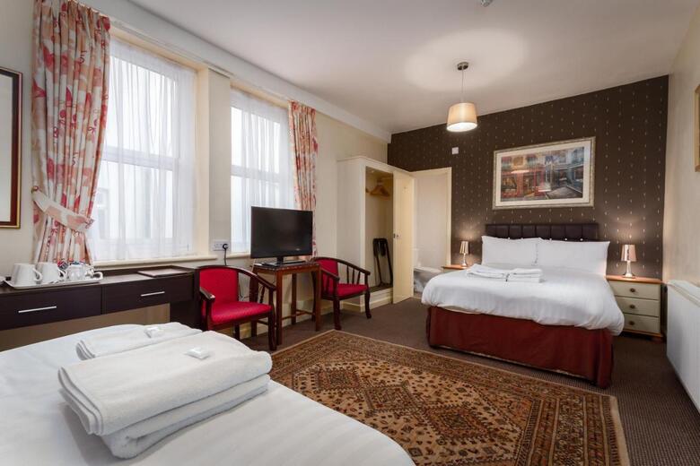 The Maples Hotel