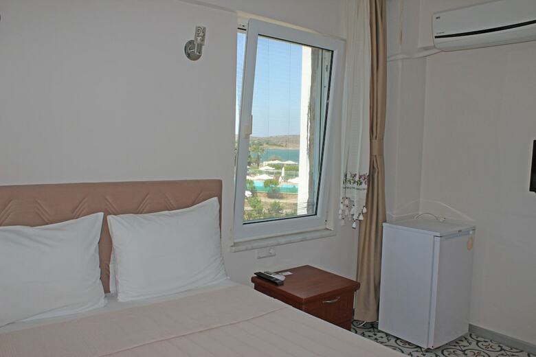 Ahinos Butik Hotel