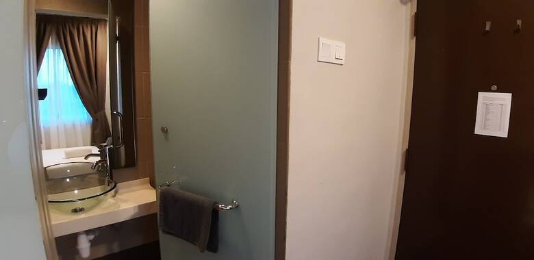 Miico Hotel @ Mount Austin