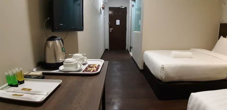 Miico Hotel @ Mount Austin