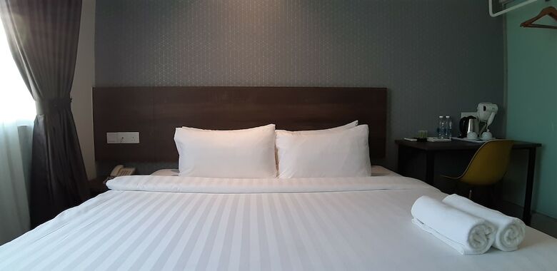 Miico Hotel @ Mount Austin