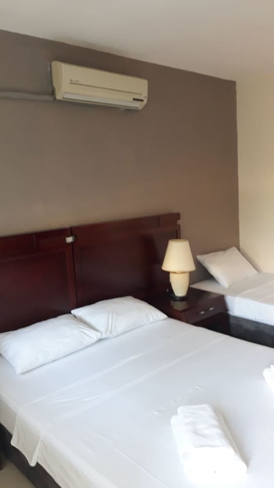 Hotel Nostalgia World Pension