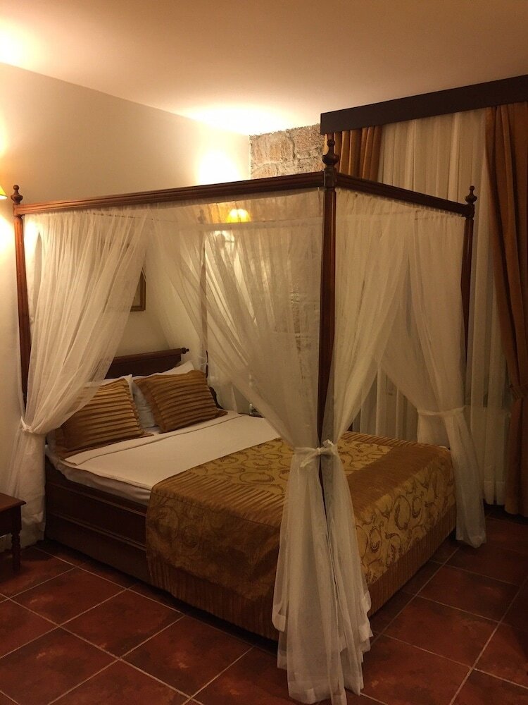 Tas Hotel 17