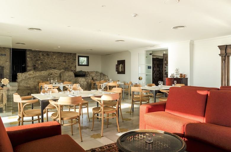 Hotel Restaurante Castillo De Monda