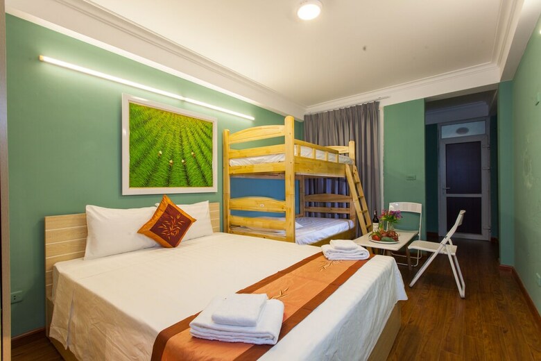 Bed & Breakfast Authentic Hanoi Homestay