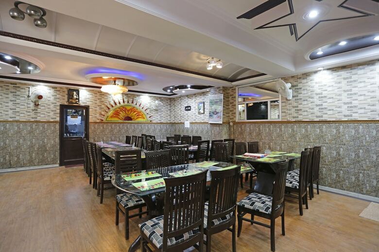 Hotel Oyo 9094 The Shivaay
