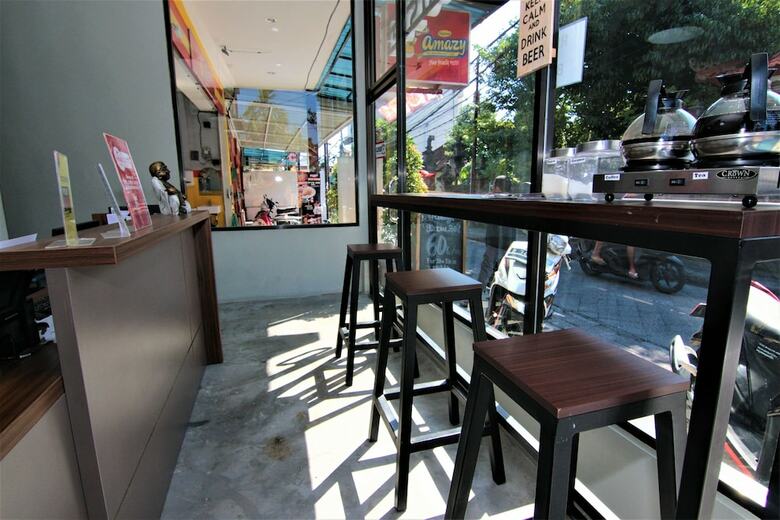 Hostal Zen Hostel Jalan Patimura Legian