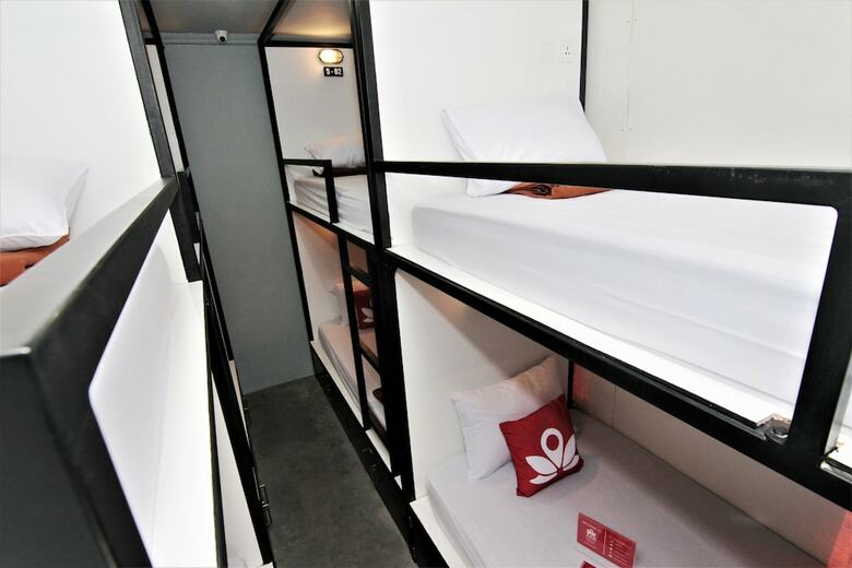 Hostal Zen Hostel Jalan Patimura Legian