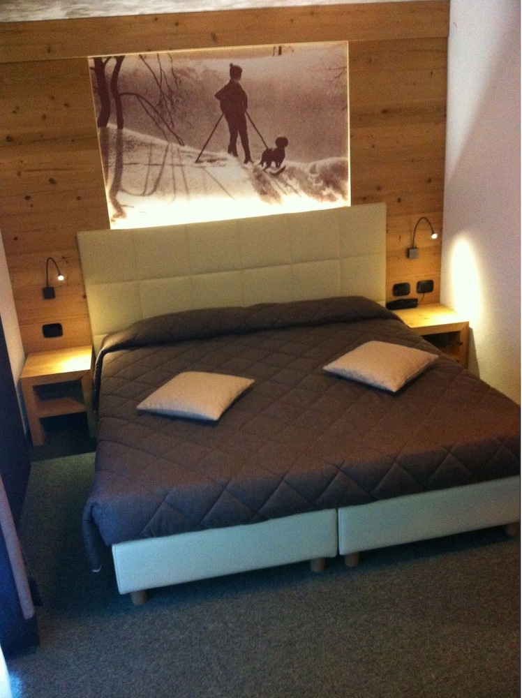 Hotel Meida