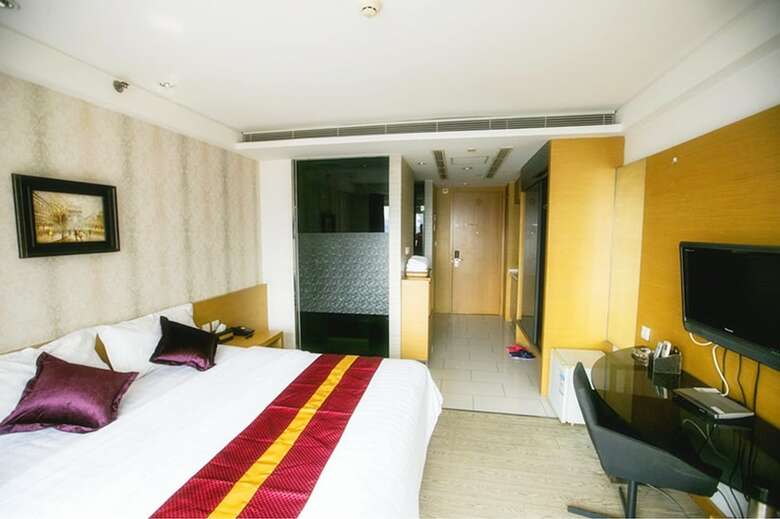 Hotel Love Holiday Inn Apartment
