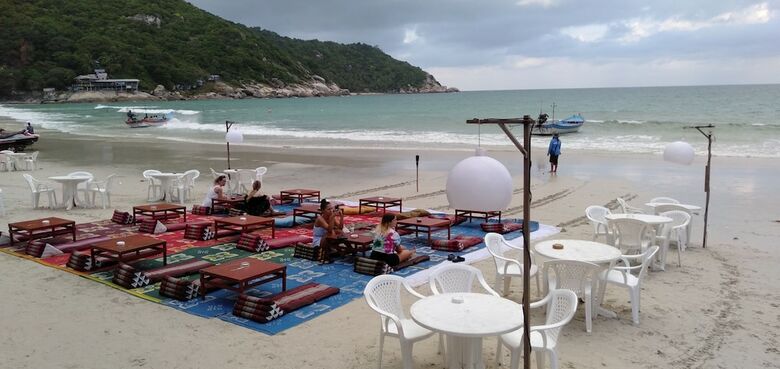 Hotel Haadrin Resort