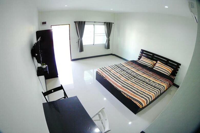 Hotel Bann Romyen Klang Dong